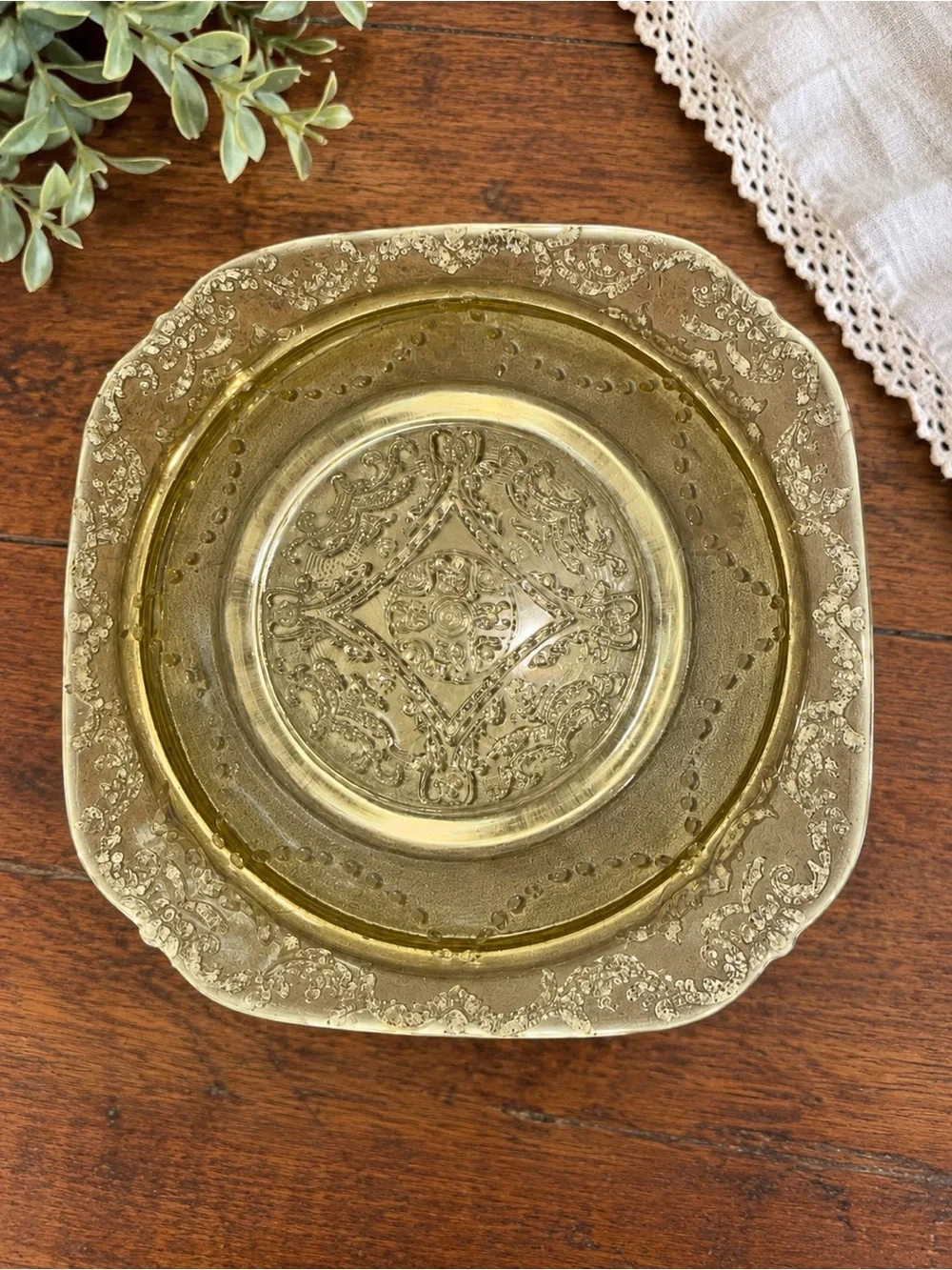 Vintage Amber Glass Dessert Plates Set of 4 Ornate Floral Scroll 6” Square